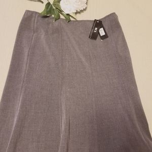 BCX from Macy's Women's gray stretchy skirt Size 9